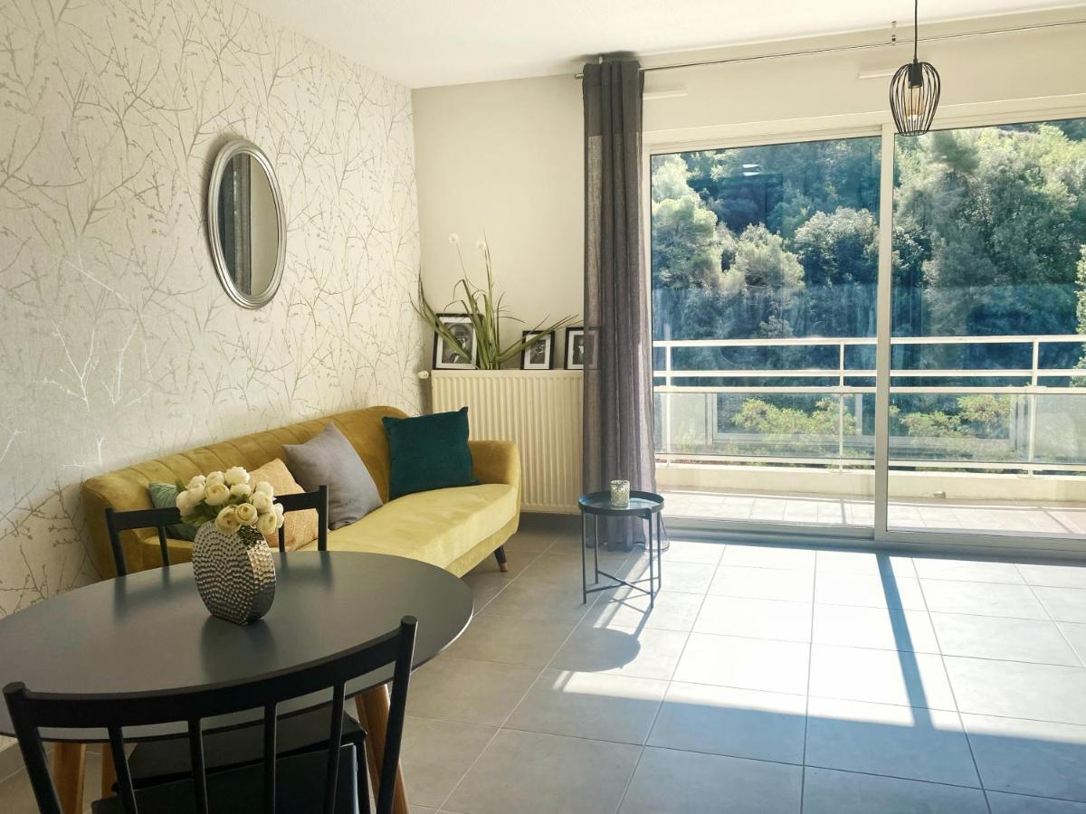 Villa Madeleine - Residence Services Seniors Ницца Экстерьер фото